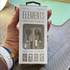 Element Stereo Buds with In-Line Mic - Black